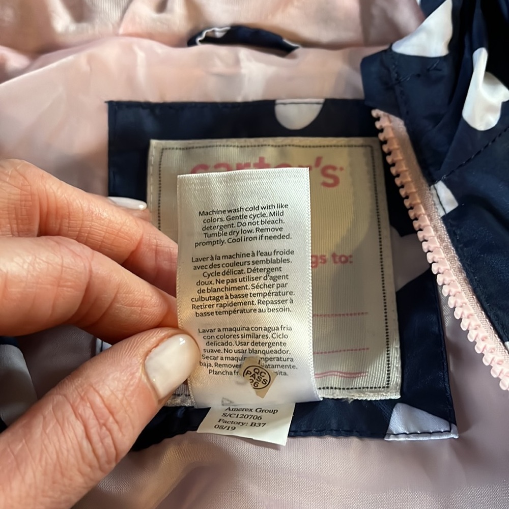 Carter’s heart raincoat - Picture 4 of 6